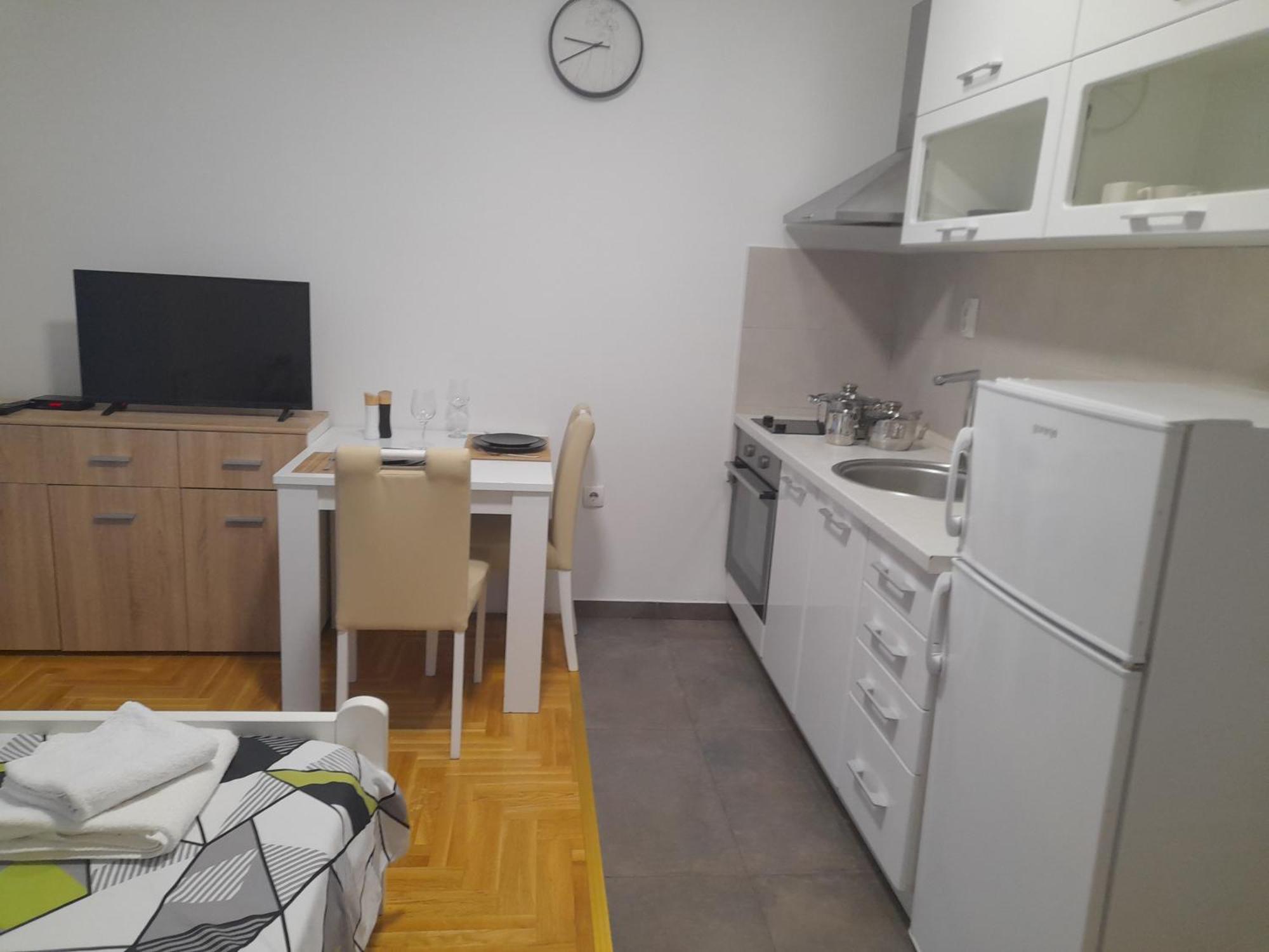Nikola Ns Novi Sad Exterior foto